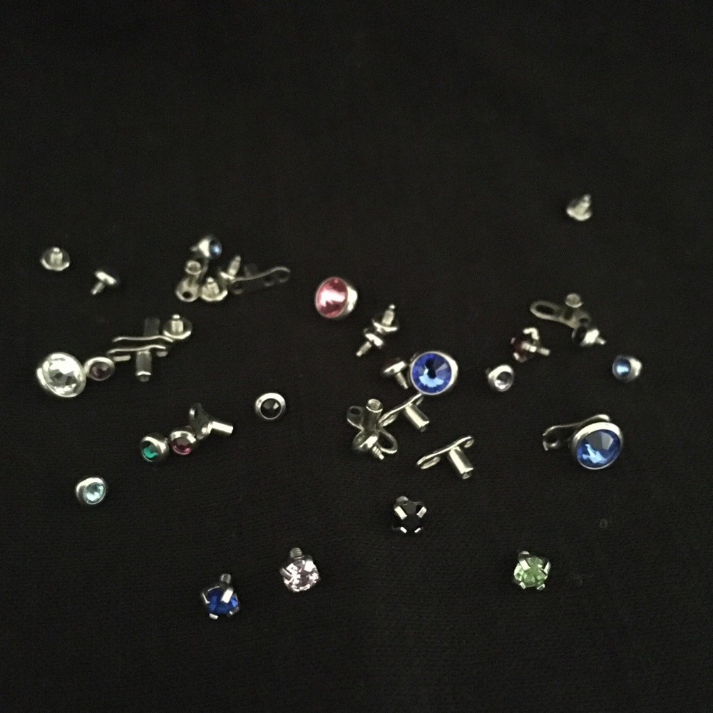 Dermal post jewelry